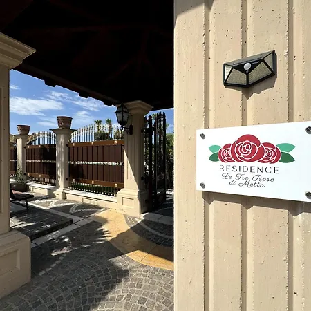 Le Tre Rose Di Metta Bed & Breakfast *